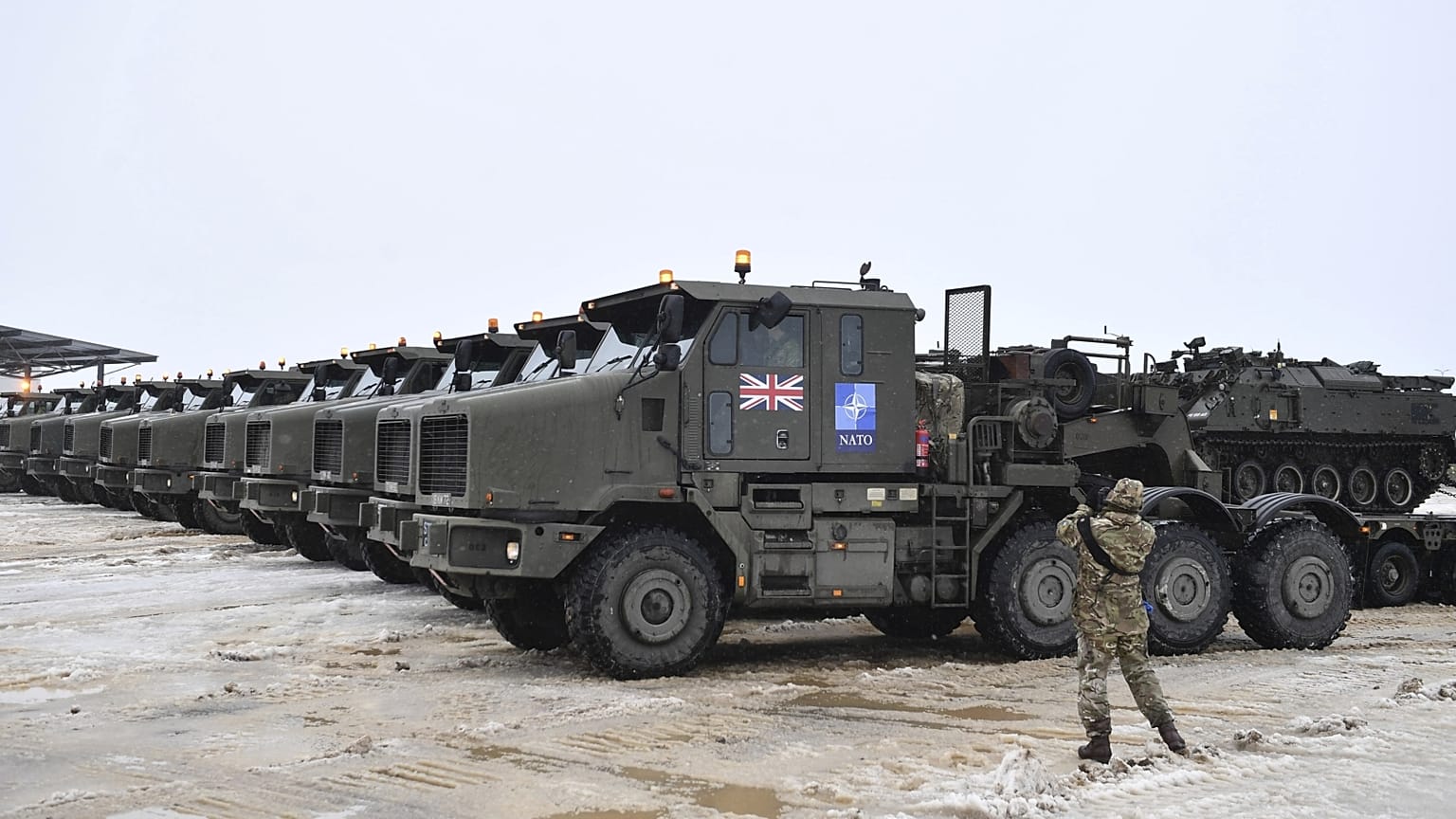 Brit csapatok Tapában, a NATO észtországi bázisán