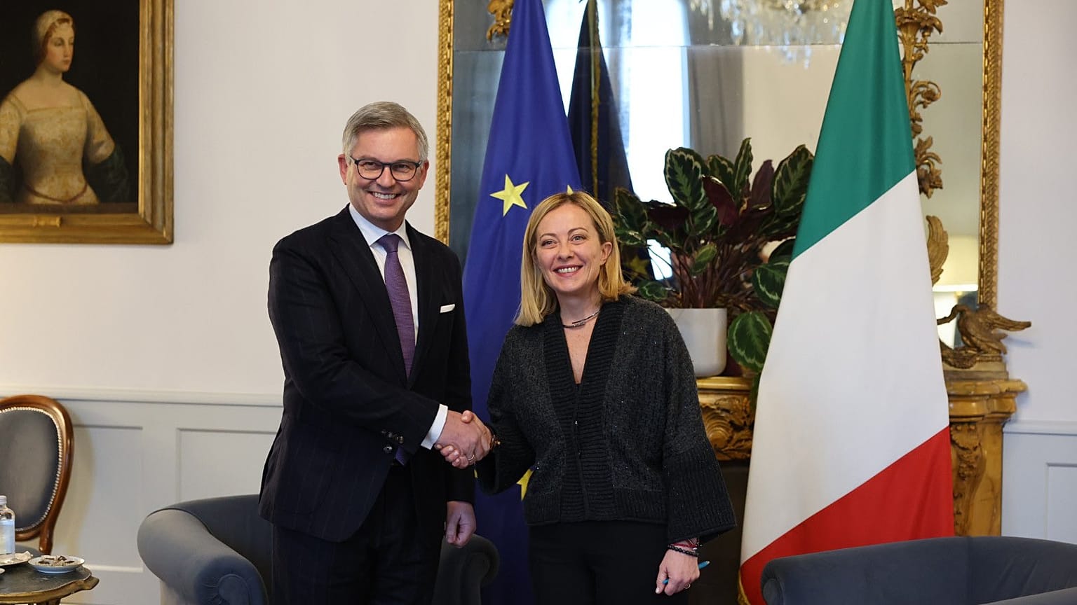Il commissario europeo per gli Affari interni e la migrazione, Magnus Brunner, e la premier italiana Giorgia Meloni, Roma, 18 febbraio 2025