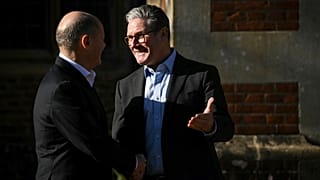 Birleşik Krallık Başbakanı Keir Starmer, Almanya Şansölyesi Olaf Scholz'u Aylesbury'deki Chequers'da ağırlıyor, 2 Şubat 2025