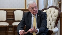 Der US-Gesandte für die Ukraine, Keith Kellogg, trifft den Leiter des ukrainischen Präsidialamtes, Andriy Yermak, in Kiew, 19. Februar 2025