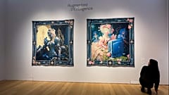 Yapay zeka tarafından üretilen duvar halıları, 20 Şubat'ta New York'ta düzenlenen Christie's Yapay Zeka Sanat Müzayedesi'nde sergileniyor.