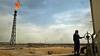 عکس آرشیوی از تاسیسات نفتی عراق