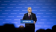 A miniszterelnök évértékelő beszédét tartja a Várkert Bazárban