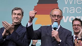 Friedrich Merz, a CDU és Markus Söder, a bajor CSU elnöke a választási győzelem estéjén