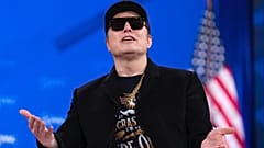 Elon Musk, Maryland, Oxon Hill'deki Gaylord National Resort & Convention Center'da düzenlenen Muhafazakar Siyasi Eylem Konferansı'nda (CPAC) konuşuyor, 20 Şubat 2025.