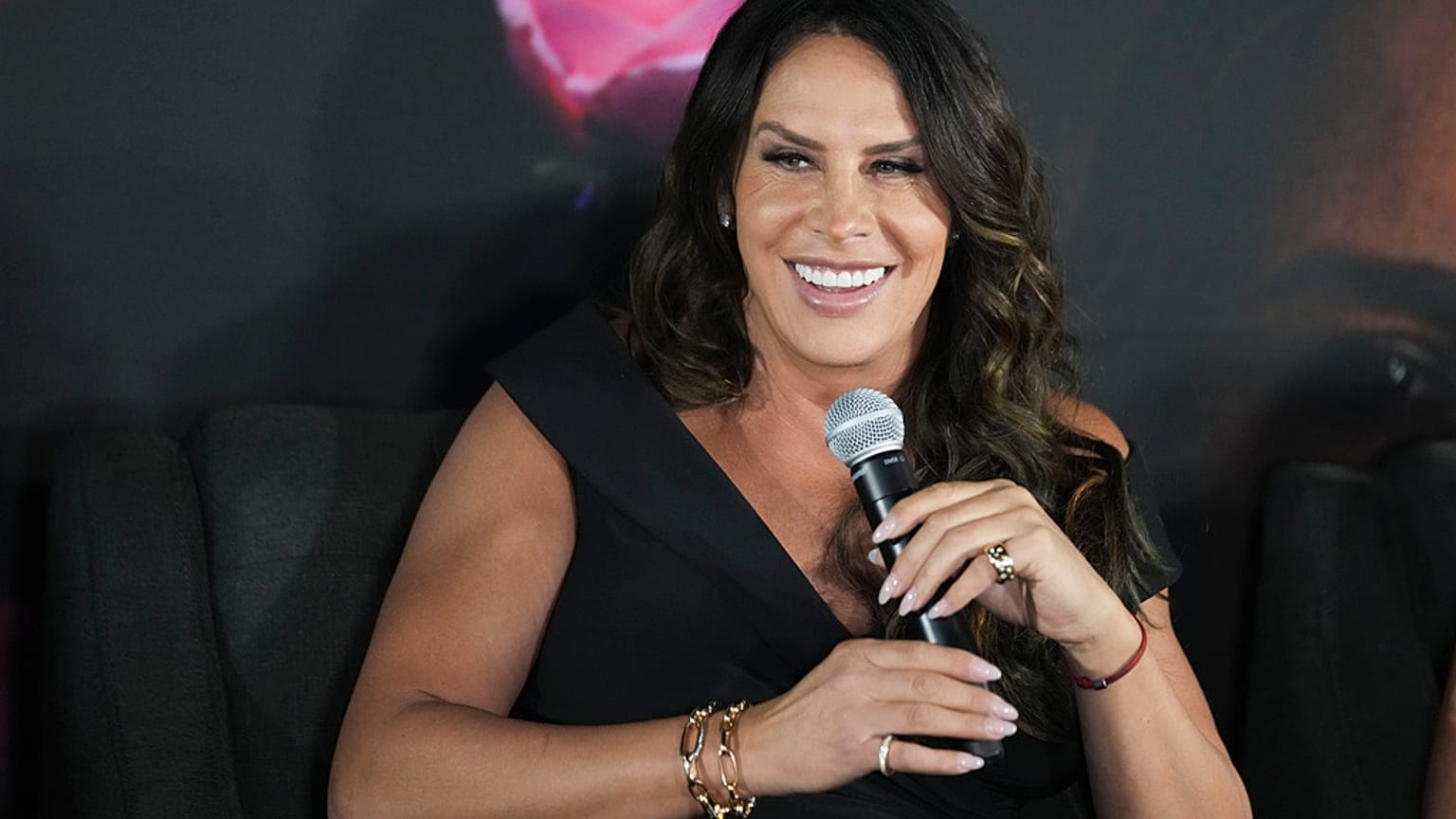 Karla Sofía Gascón. 