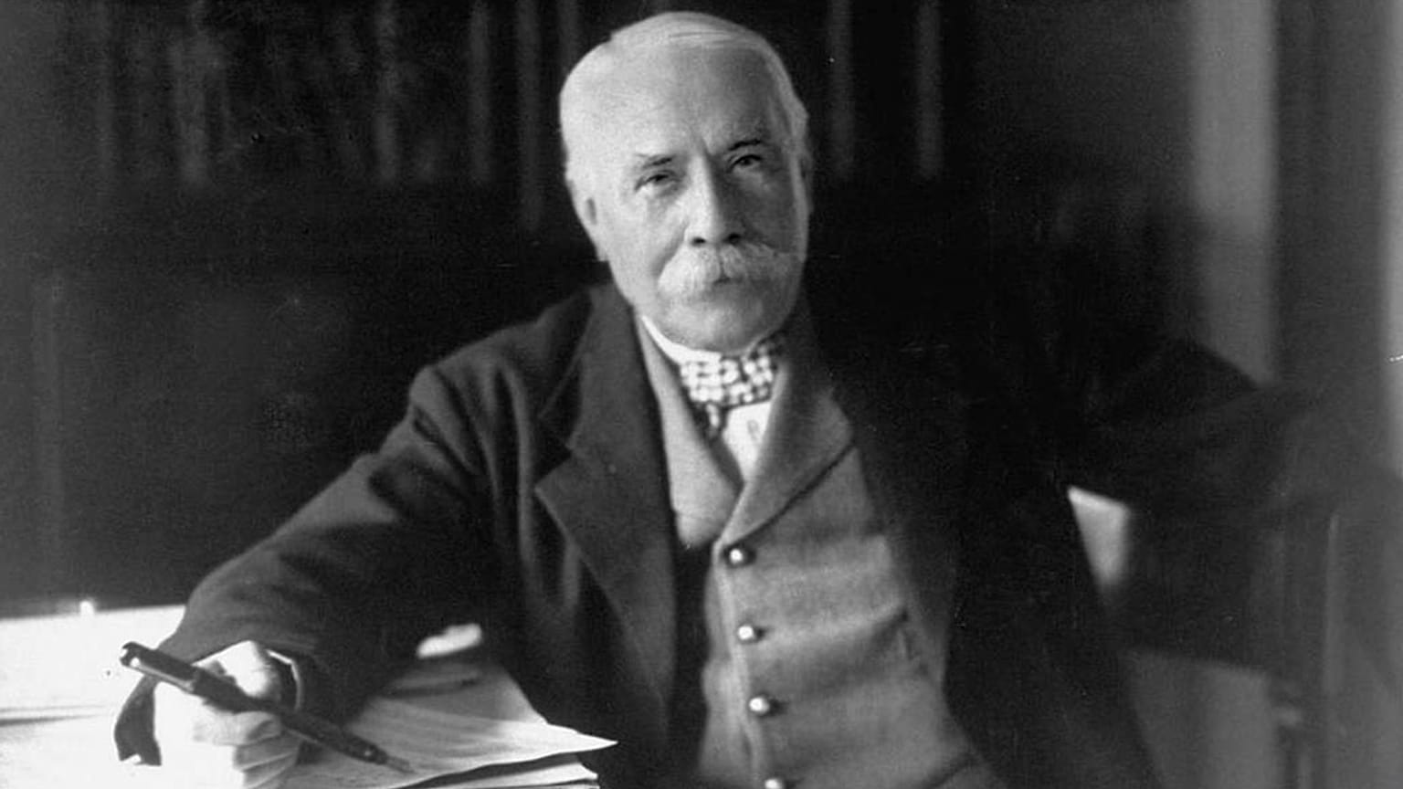 Besteci Sir Edward Elgar 1931 yılında