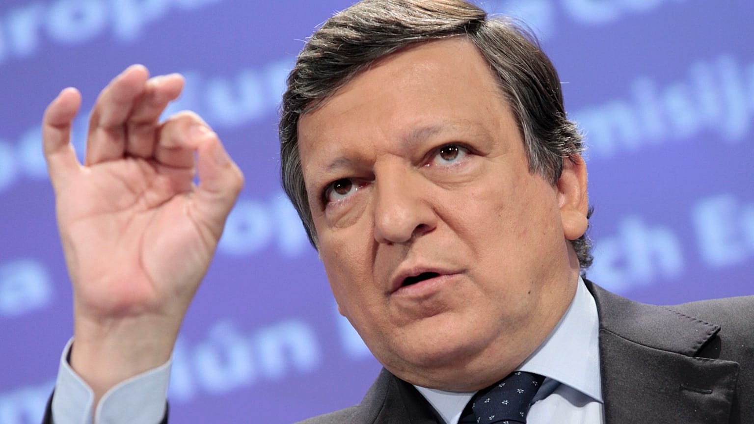 FILE: European Commission President Jose Manuel Barroso addresses the media at the European Commission headquarters in Brussels, 21 June 2011