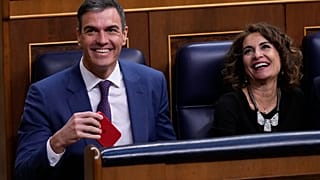 María Jesús Montero, junto a Pedro Sánchez
