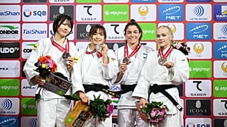 Пьедестал почета в категории до 57 кг