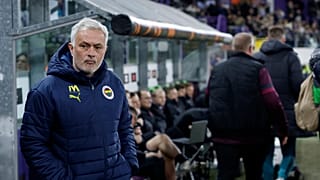 Fenerbahçe Teknik Direktörü Jose Mourinho, UEFA Avrupa Ligi elemelerinde Belçika ekibi RSC Anderlecht'in sahasında, 20 Şubat 2025 