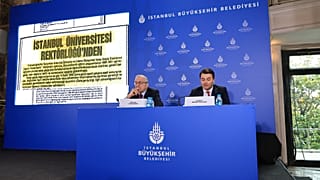 İmamoğlu'nun diplomasında “usulsüzlük” iddialarına ilişkin hukukçu Prof. Dr. Adem Sözüer ve İmamoğlu’nun avukatı Mehmet Pehlivan basın toplantısı düzenledi.