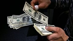 دلار آمریکا