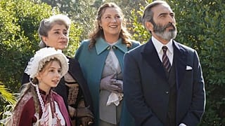 NOW'da Pazar akşamları yayınlanan “Şakir Paşa Ailesi: Mucizeler Ve Skandallar” dizinden bir kare