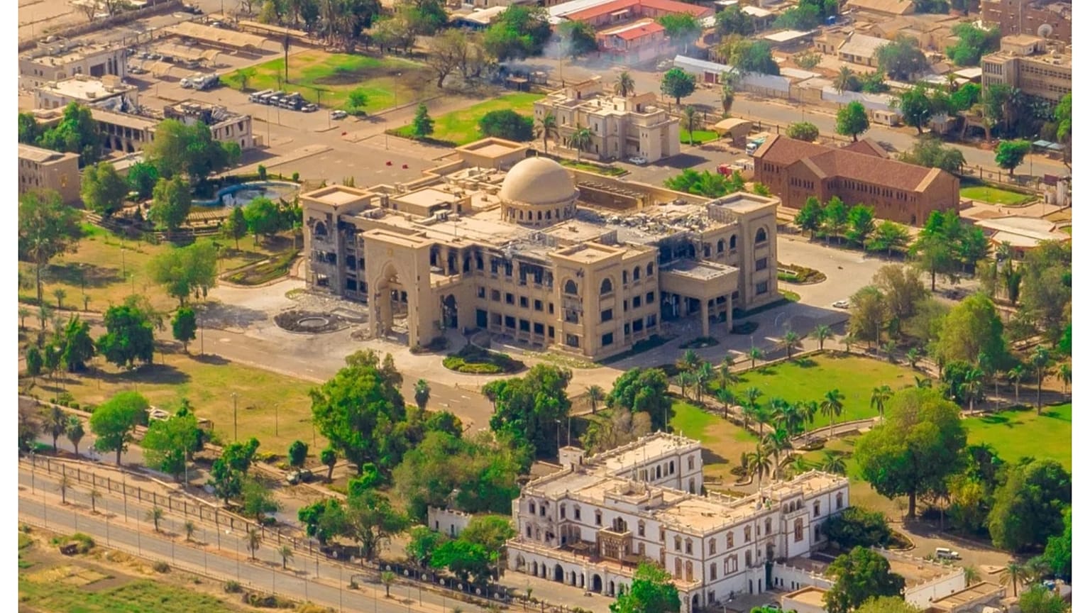 صورة جوية للقصر الرئاسي السوداني في العاصمة الخرطوم. 10 مايو 2023.