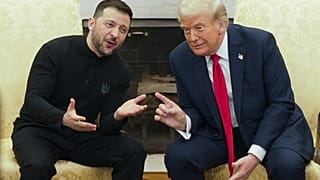 الرئيس دونالد ترامب خلال لقائه الرئيس الأوكراني فولوديمير زيلينسكي في المكتب البيضاوي في البيت الأبيض، الجمعة 28 فبراير 2025، في واشنطن.