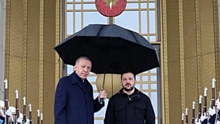 Cumhurbaşkanı Recep Tayyip Erdoğan (solda) ve Ukraynalı mevkidaşı Volodimir Zelenskiy (Fotoğraf: Ukrayna Ankara Büyükelçiliği)