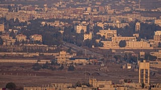 Suriye'deki Kuneytra bölgesi, 23 Aralık 2024 Pazartesi günü İsrail kontrolündeki Golan Tepeleri'nden görülüyor
