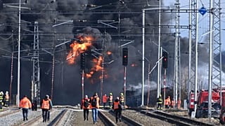 Accidente de tren con fuga de productos químicos inflamables en República Checa