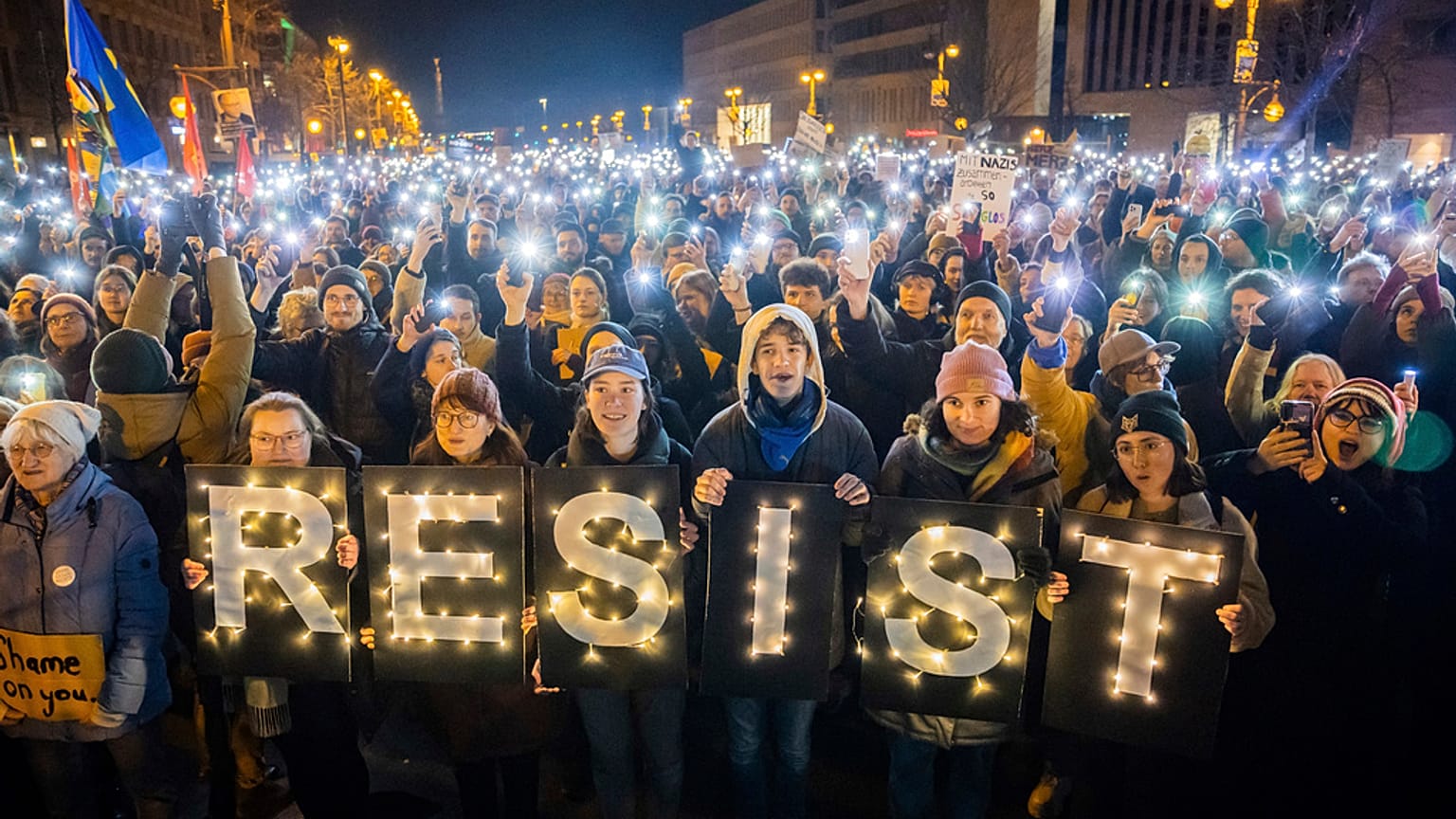 Tüntetés Németországban a migráció szigorítása ellen, Berlin, 2025 február 26.