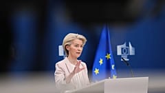 Avrupa Komisyonu Başkanı Ursula von der Leyen Brüksel'deki AB merkezinde, 3 Mart 2025.