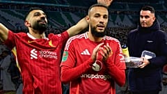 How do footballers adapt during the Holy month of Ramadan?