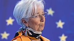 Η πρόεδρος της Ευρωπαϊκής Κεντρικής Τράπεζας (ΕΚΤ) Κριστίν Λαγκάρντ μιλάει στη συνέντευξη Τύπου της τράπεζας μετά τη συνεδρίαση, στη Φρανκφούρτη, Πέμπτη 6 Μαρτίου 2025.