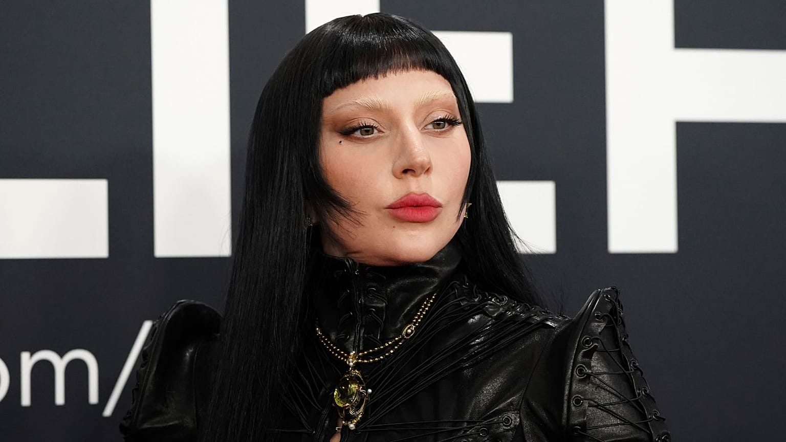 Lady Gaga Trans topluluğu Trump'ın trans karşıtı yasalarından 'korunmalı'