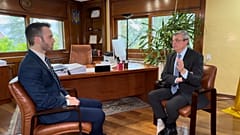 Serhii Pohoreltsev Έκτακτος και Πληρεξούσιος Πρέσβης της Ουκρανίας στο Βασίλειο της Ισπανίας, κατά τη διάρκεια συνέντευξης στο "Euronews".