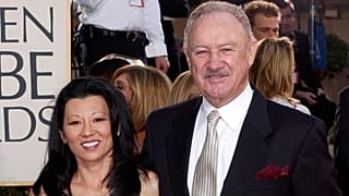 Schauspieler Gene Hackman und seine Frau Betsy Arakawa bei der Verleihung der Golden Globes im Jahr 2003