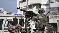 Suriye'nin yeni yönetimine bağlı güvenlik güçleri, Lazkiye kentinde konuşlandırılıyor, 7 Mart 2025
