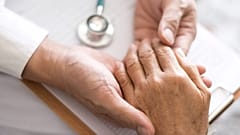 dünya genelinde Parkinson hastalığı olan kişi sayısının 2021'de 11,9 milyondan 2050'de 25,2 milyona çıkması bekleniyor.