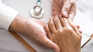 dünya genelinde Parkinson hastalığı olan kişi sayısının 2021'de 11,9 milyondan 2050'de 25,2 milyona çıkması bekleniyor.
