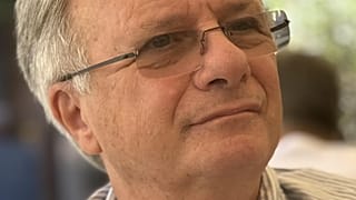 Ο Κωνσταντίνος Μεγήρ κατέχει την έδρα Οικονομικών «Douglas A. Warner III» στο Πανεπιστήμιο Yale.