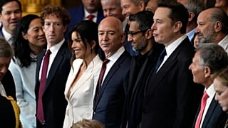 Aralarında Mark Zuckerberg, Jeff Bezos, Sundar Pichai ve Elon Musk'ın da bulunduğu konuklar 60. Başkanlık Göreve Başlama Töreni öncesinde geldi. Washington'daki ABD Kongre Binası. 20 Ocak 2025.