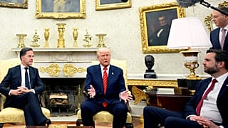 ترامپ در دیدار با دبیرکل ناتو