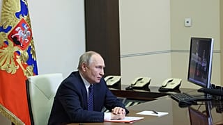 Rusya Devlet Başkanı Vladimir Putin, 14 Mart 2025 Cuma günü Moskova dışındaki Novo-Ogaryovo konutunda Güvenlik Konseyi toplantısına başkanlık ediyor