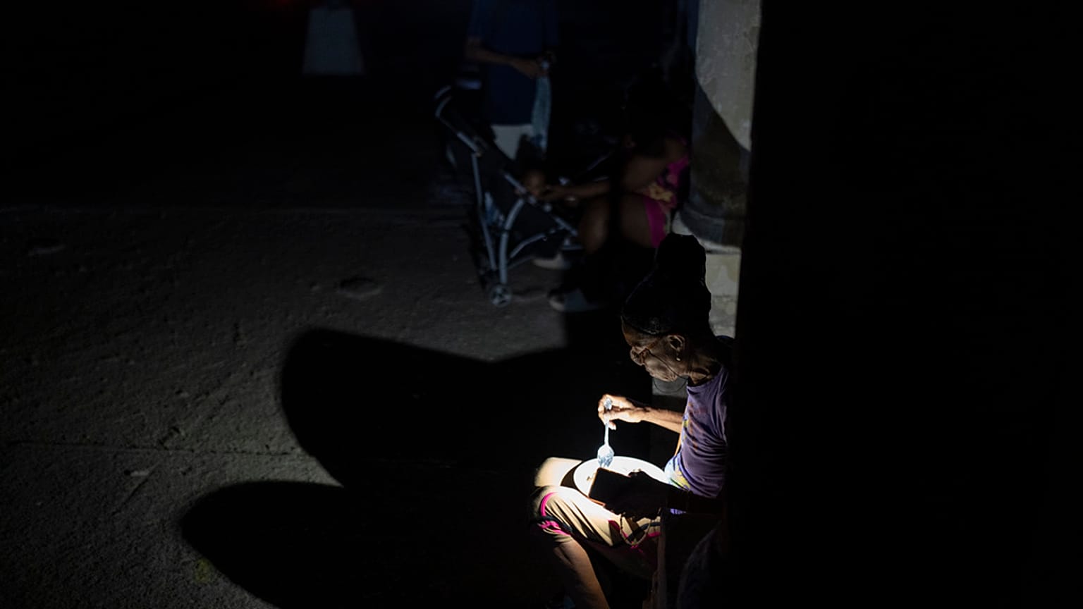 Grande parte do país ficou sem eletricidade