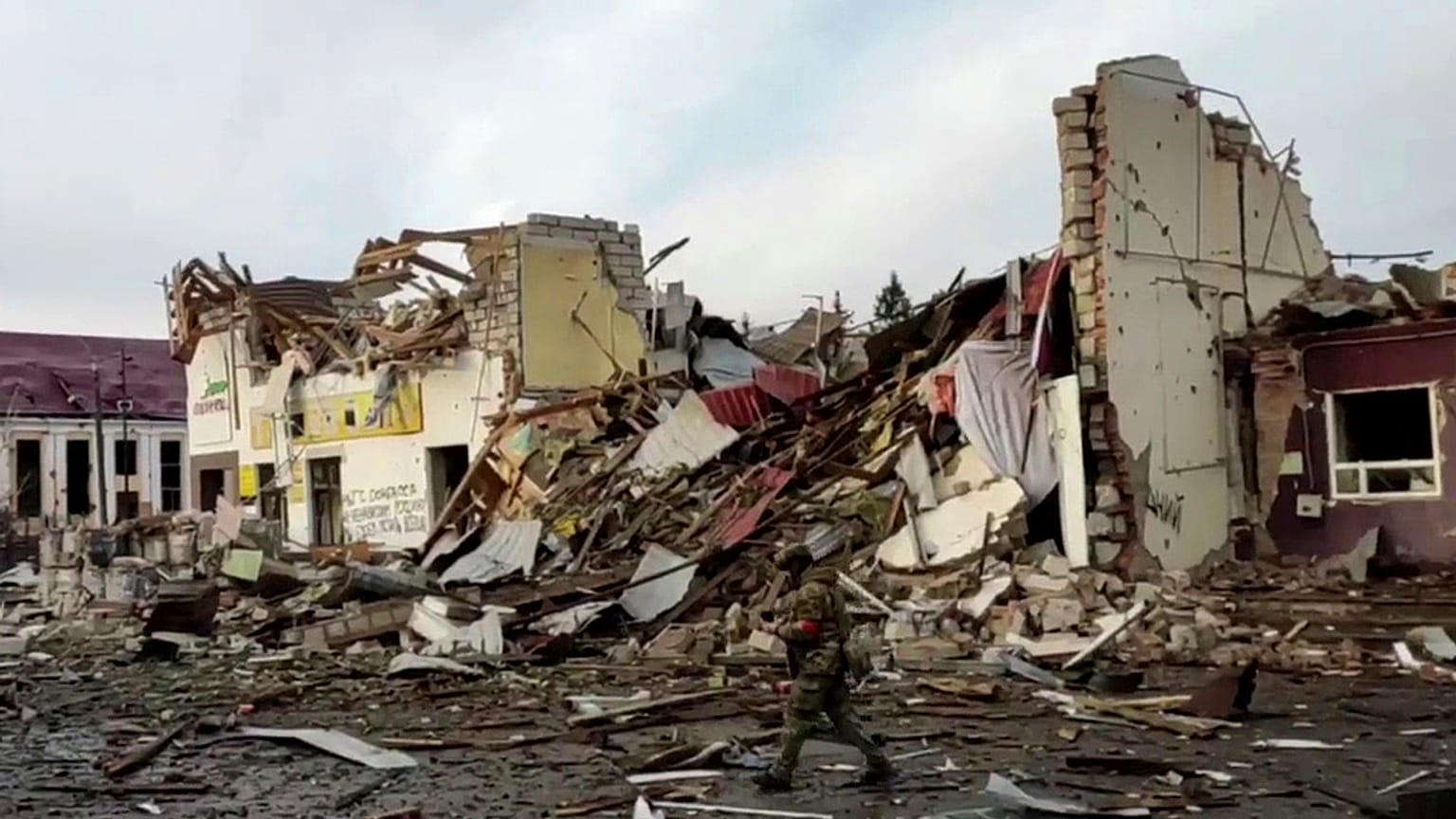Edifici danneggiati nel Kursk