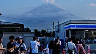 Japão duplica o preço da subida ao Monte Fuji após preocupações com poluição e segurança