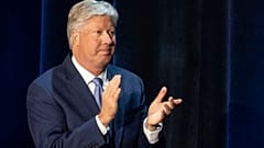 Eski Rahip Robert Morris'in bir görüntüsü, 11 Haziran 2020