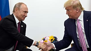 Trump és Putyin telefonhívásban állapodtak meg a 30 napos fegyverszünetről
