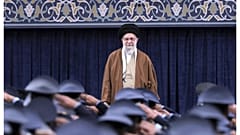 المرشد الأعلى الإيراني علي خامنئي