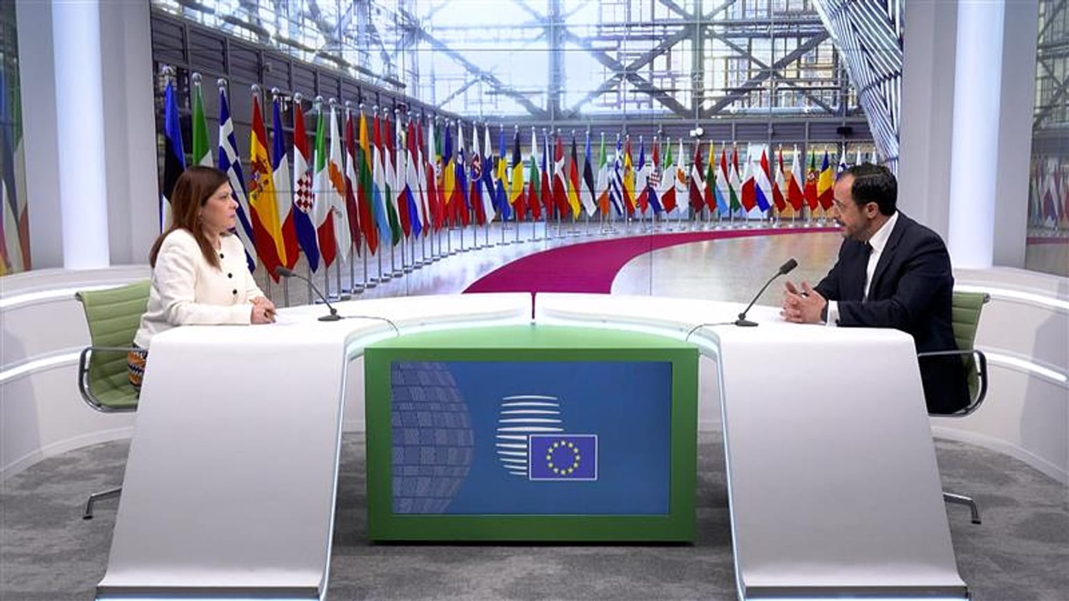 Interjú a Ciprusi Köztársaság elnökével, Nicos Christodoulides-szal. 