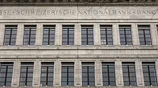 Άποψη της πρόσοψης της Ελβετικής Εθνικής Τράπεζας, στη Ζυρίχη της Ελβετίας, την Πέμπτη 23 Μαρτίου 2023. 
