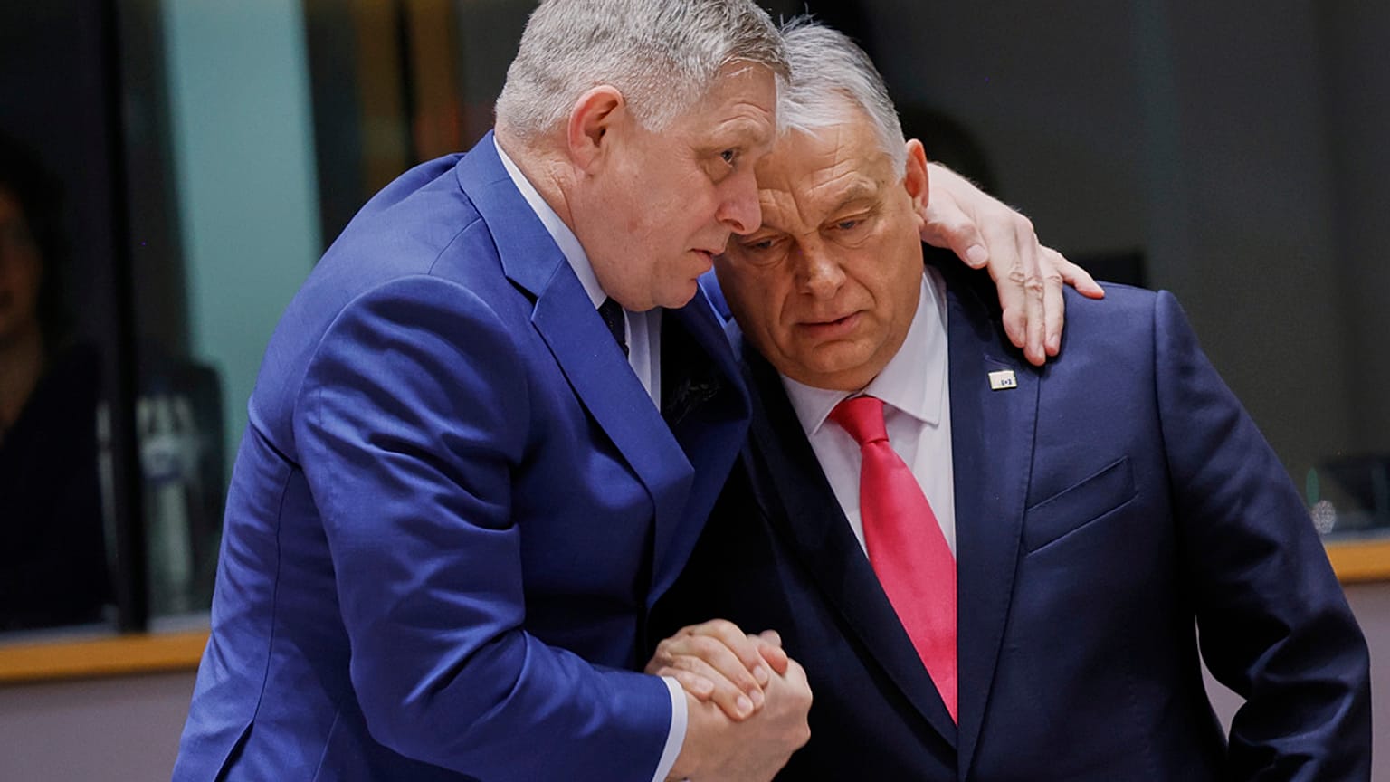 Premier Słowacji, Robert Fico i premier Węgier, Viktor Orban