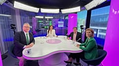 Mariana Correa com Francisco Assis, Henrique Burnay e Isabel Marques da Silva