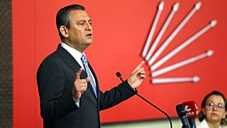 CHP Genel Başkanı Özgür Özel