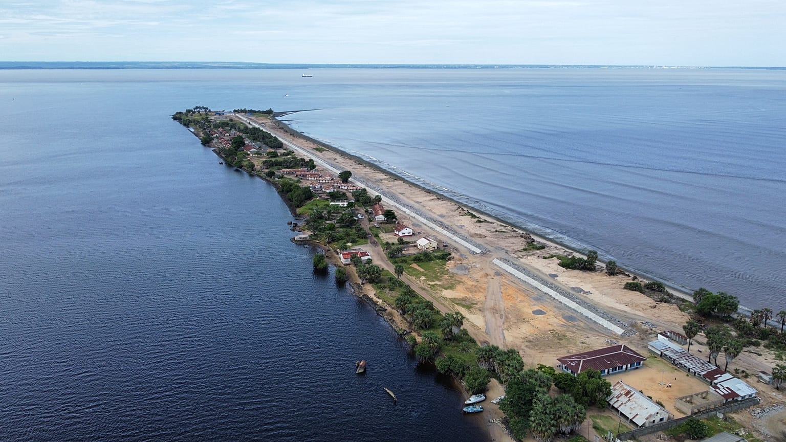 Banana port.