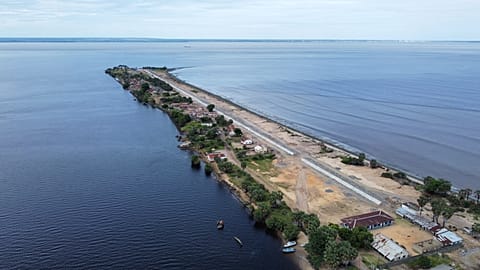 Banana port.